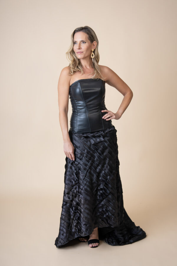 Vestido Noir Binah