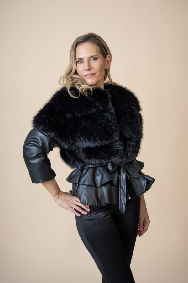 Abrigo Noir Fur Binah